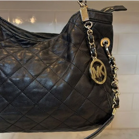 Michael Kors Susannah Black Quilted Leather Shoulder Bag with Chain Straps - Picture 11 of 16